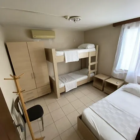 Akca Apartmanhotel 2*